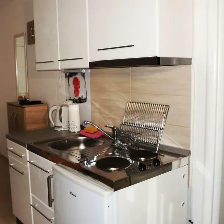 Iva Tribunj (Sibenik-Knin)