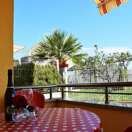 Iva Apartament Tribalj