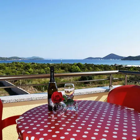 Iva Apartament