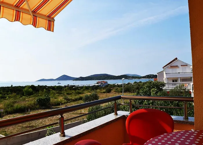 Iva Apartament Tribalj